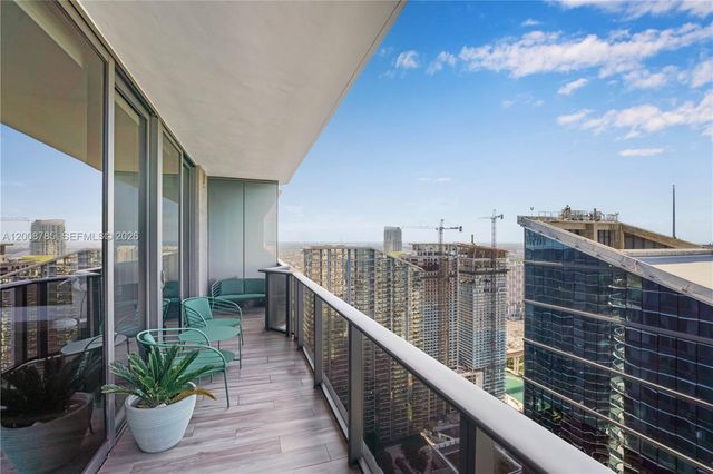 801 S Miami Ave 5206, Miami, FL 33130