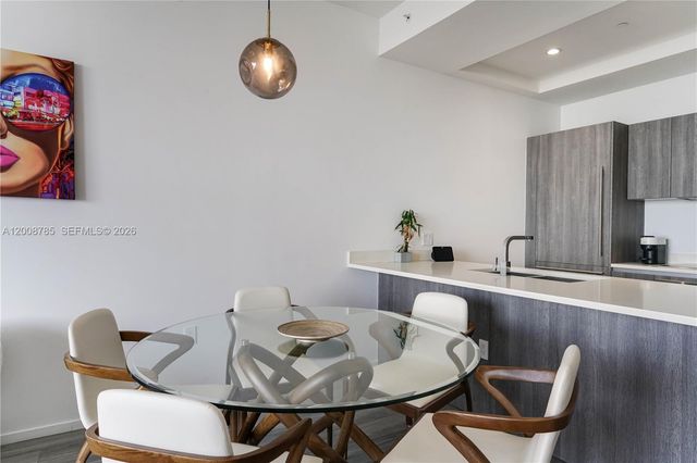 801 S Miami Ave 5206, Miami, FL 33130