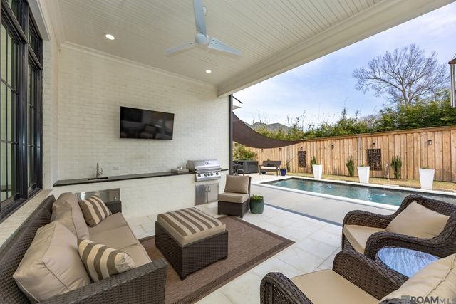 2235 Brentwood Dr, Baton Rouge, LA 70809