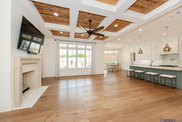 2235 Brentwood Dr, Baton Rouge, LA 70809