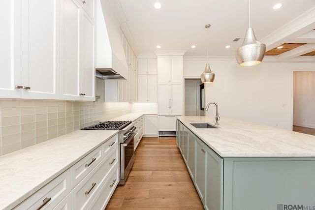 2235 Brentwood Dr, Baton Rouge, LA 70809