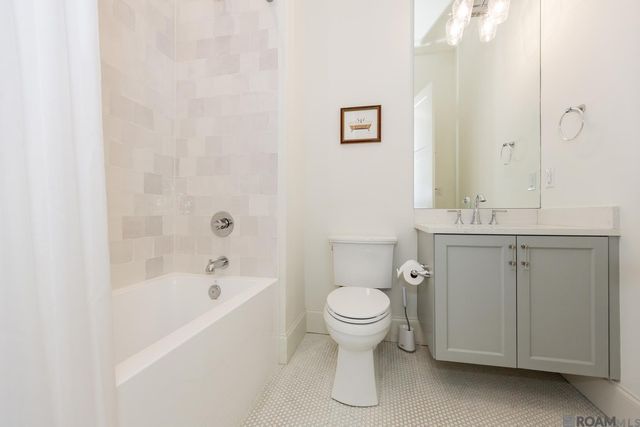 2235 Brentwood Dr, Baton Rouge, LA 70809