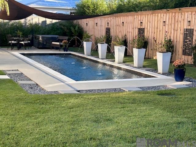 2235 Brentwood Dr, Baton Rouge, LA 70809