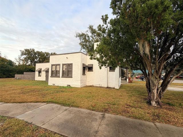 403 SE AVENUE J SE, Winter Haven, FL 33880
