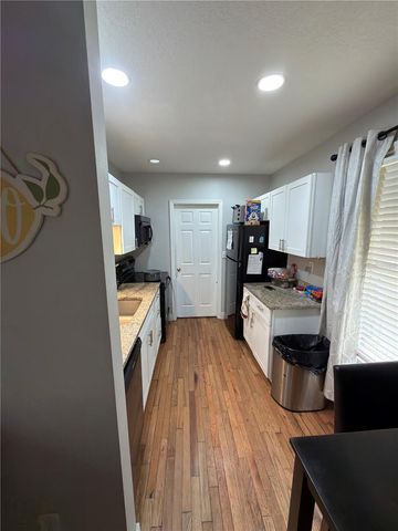 403 SE AVENUE J SE, Winter Haven, FL 33880