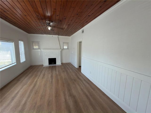 403 SE AVENUE J SE, Winter Haven, FL 33880