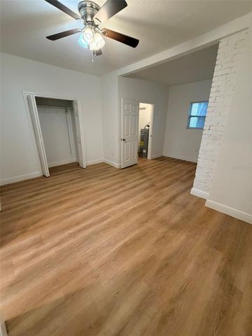 403 SE AVENUE J SE, Winter Haven, FL 33880