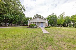 711 Fannin Street, Nocona, TX 76255