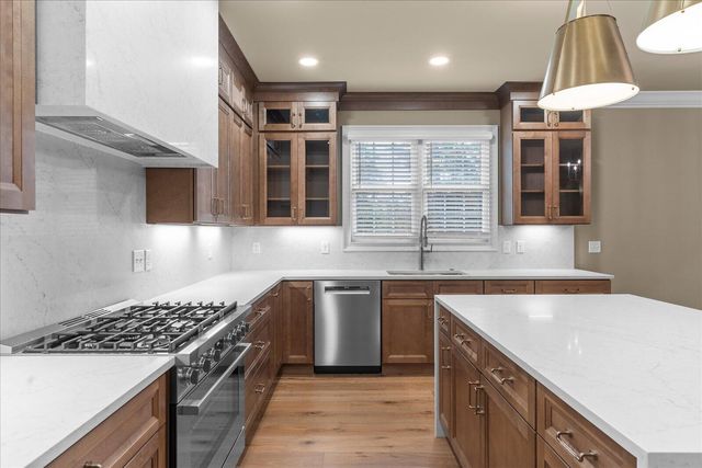 12566 Emerald Bay Drive, Soddy Daisy, TN 37379