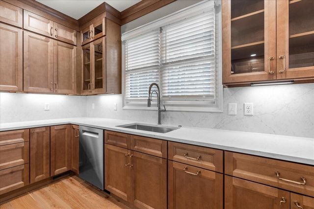 12566 Emerald Bay Drive, Soddy Daisy, TN 37379