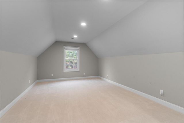 12566 Emerald Bay Drive, Soddy Daisy, TN 37379