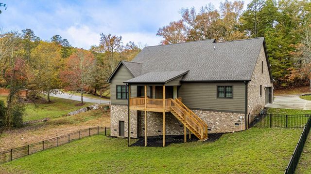 12566 Emerald Bay Drive, Soddy Daisy, TN 37379