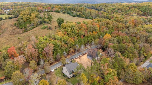 12566 Emerald Bay Drive, Soddy Daisy, TN 37379