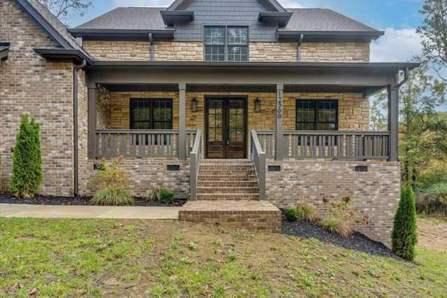 12566 Emerald Bay Drive, Soddy Daisy, TN 37379