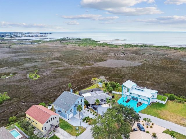 6952 SOUTHWIND DRIVE, Hudson, FL 34667