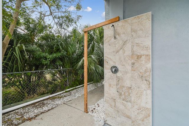 6952 SOUTHWIND DRIVE, Hudson, FL 34667