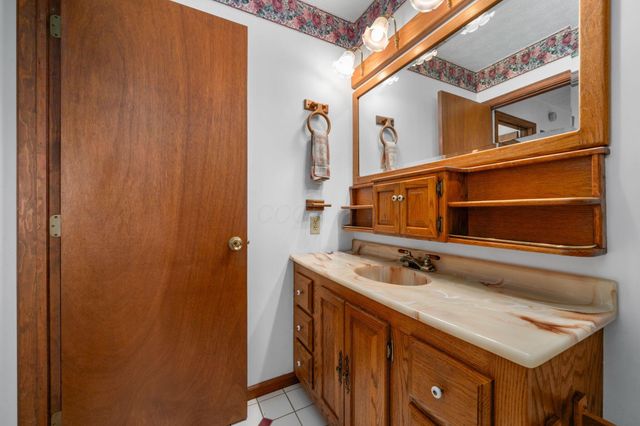 11660 Marcy Road NW, Canal Winchester, OH 43110