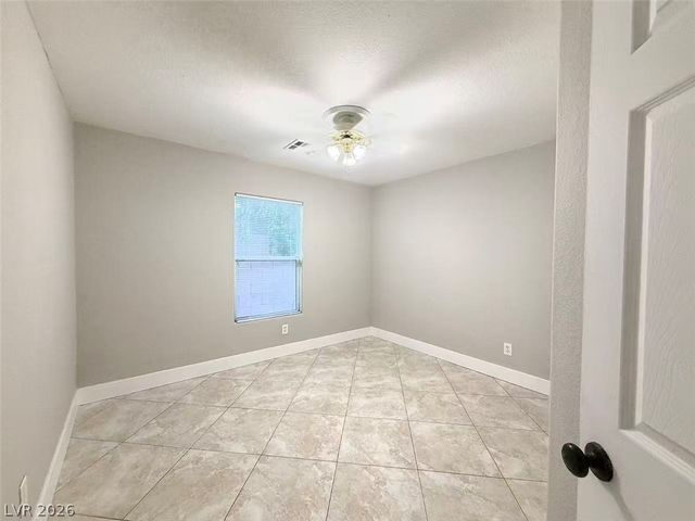 8469 Cavaricci Avenue, Las Vegas, NV 89129