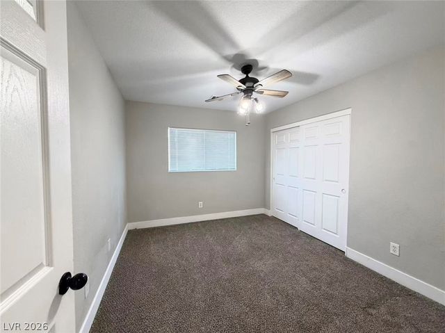 8469 Cavaricci Avenue, Las Vegas, NV 89129
