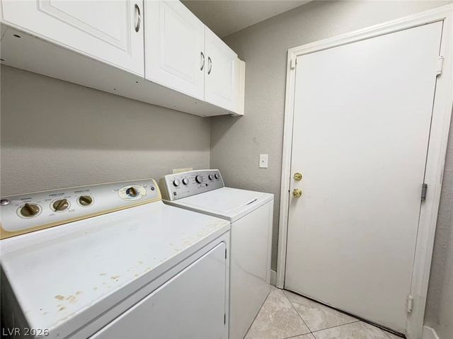 8469 Cavaricci Avenue, Las Vegas, NV 89129