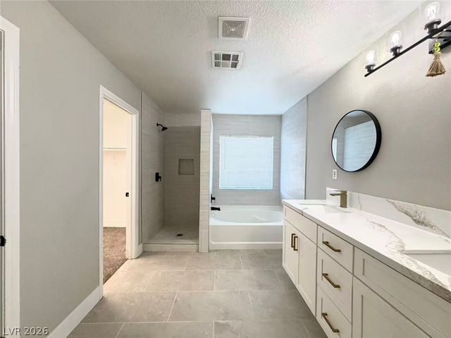 8469 Cavaricci Avenue, Las Vegas, NV 89129