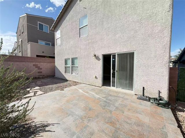 8469 Cavaricci Avenue, Las Vegas, NV 89129