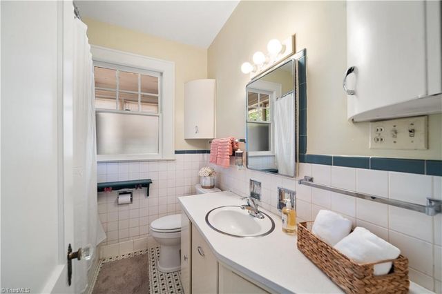 905 Miller Street, Winston-salem, NC 27103