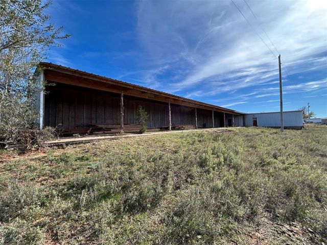 E Camp Drive, Guthrie, OK 73044