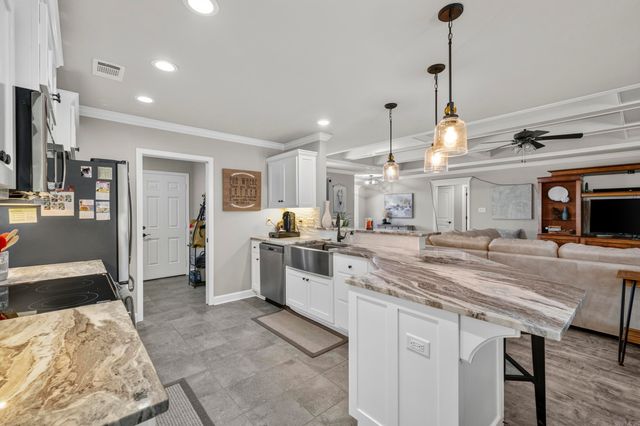 17 Sienna Dr, Cabot, AR 72023