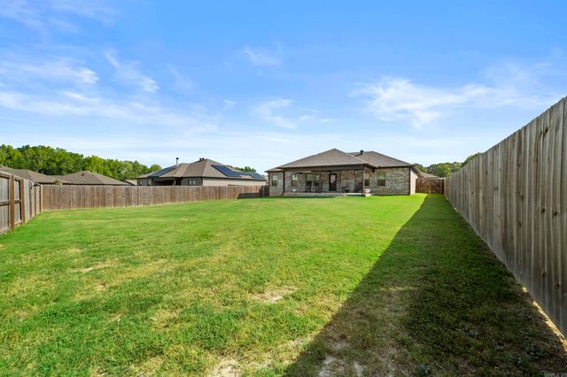 17 Sienna Dr, Cabot, AR 72023
