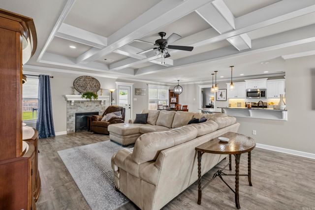 17 Sienna Dr, Cabot, AR 72023