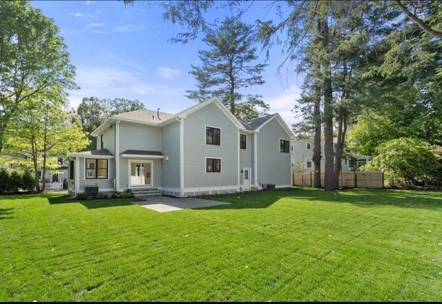 30 Asheville Rd, Newton, MA 02462