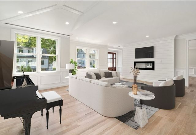 30 Asheville Rd, Newton, MA 02462