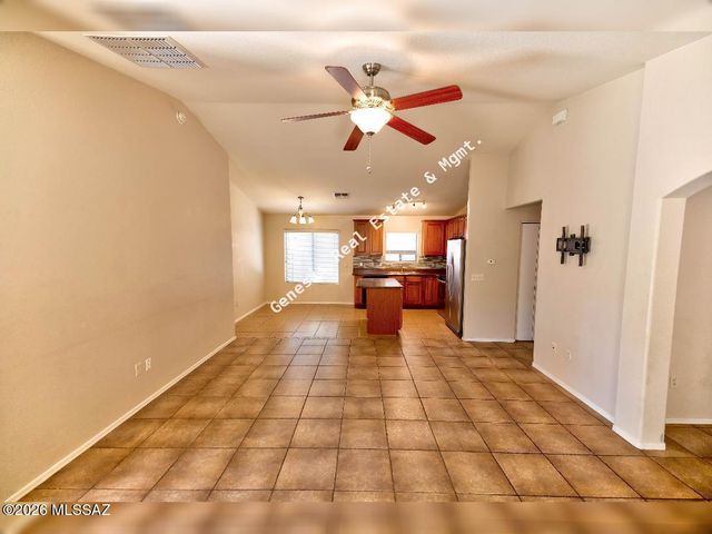 8433 S Gupta Drive, Tucson, AZ 85747