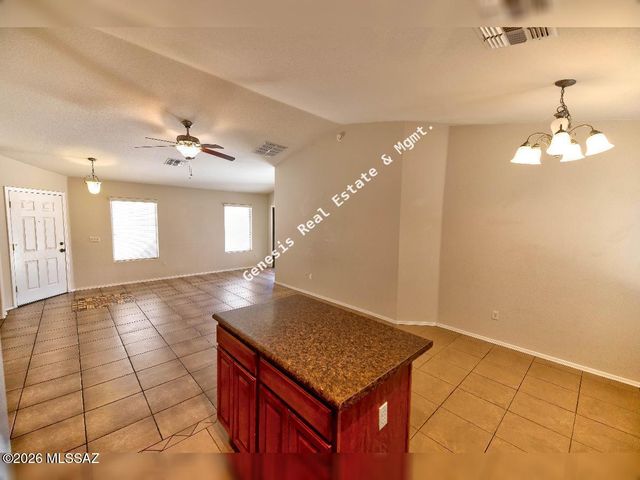 8433 S Gupta Drive, Tucson, AZ 85747