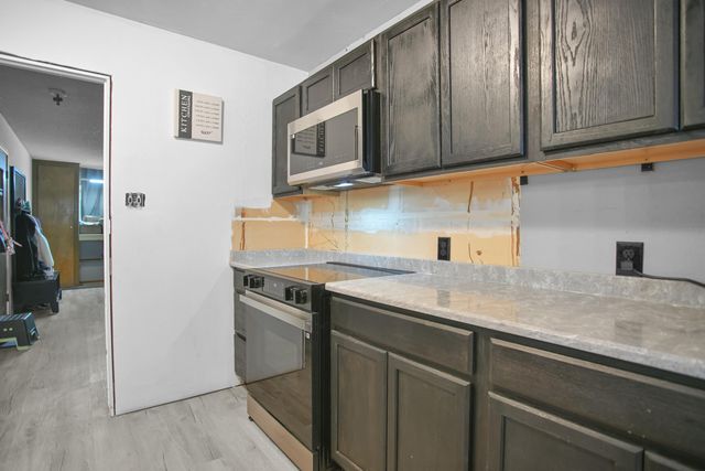 602 Duggan Avenue, Anton, TX 79313