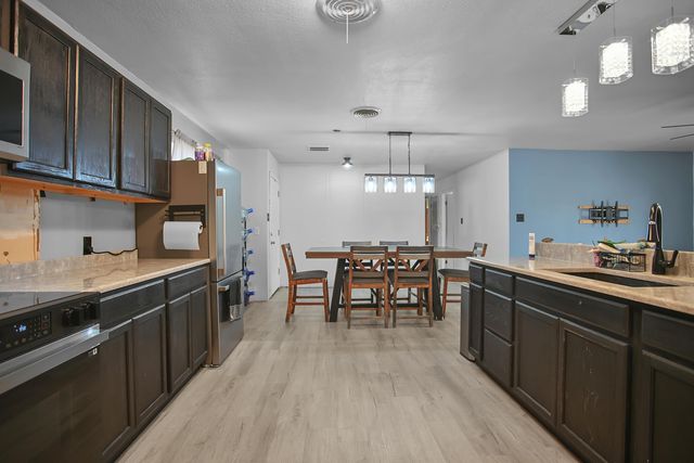 602 Duggan Avenue, Anton, TX 79313