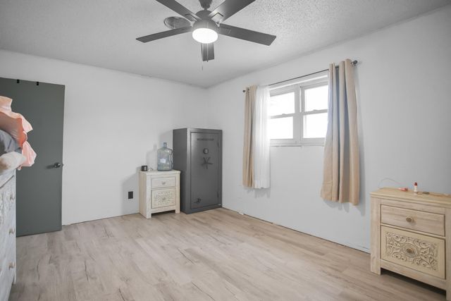 602 Duggan Avenue, Anton, TX 79313