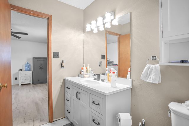 602 Duggan Avenue, Anton, TX 79313