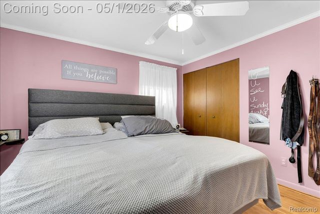 32829 Middleboro Street, Livonia, MI 48154