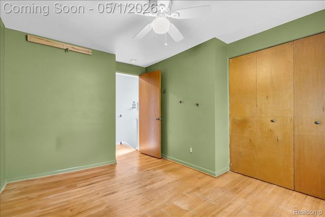 32829 Middleboro Street, Livonia, MI 48154