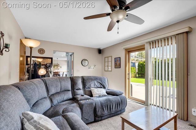 32829 Middleboro Street, Livonia, MI 48154