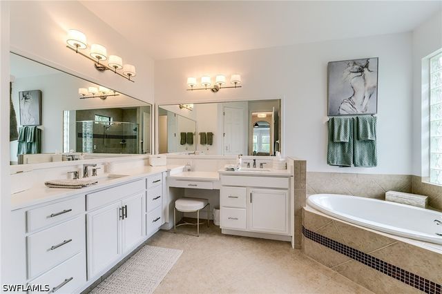 23472 Sanabria LOOP, Bonita Springs, FL 34135