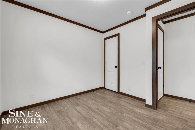 2060 Washington Street, Algonac, MI 48001