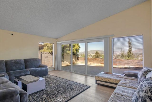 12647 Terra Bella, Pacoima, CA 91331