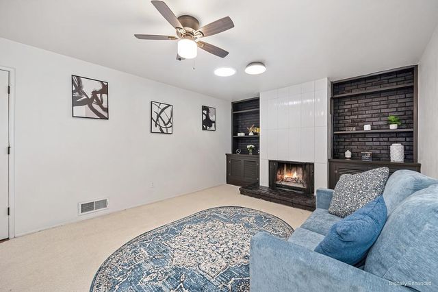 6618 Trudy Way, Sacramento, CA 95831