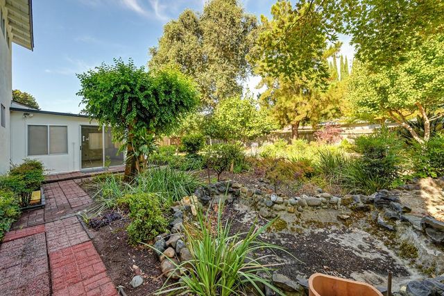 6618 Trudy Way, Sacramento, CA 95831