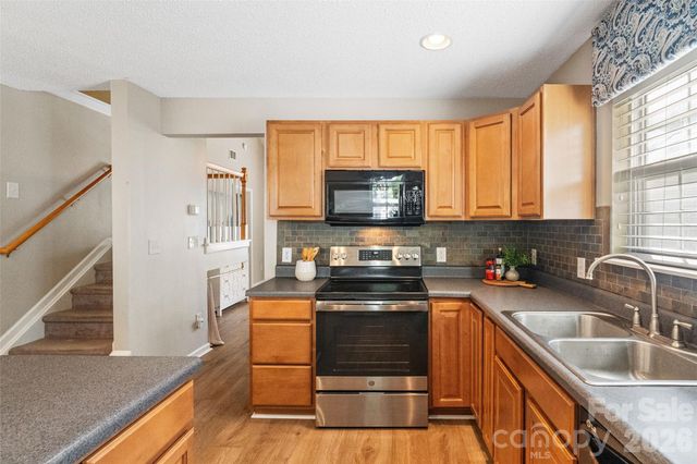 1539 Maypine Commons Way, Rock Hill, SC 29732