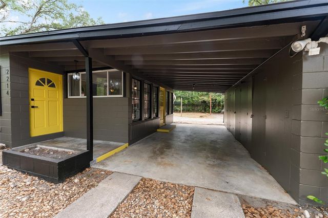 2214 NE 7TH TERRACE, Gainesville, FL 32609