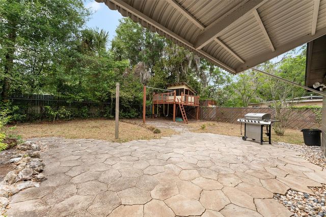 2214 NE 7TH TERRACE, Gainesville, FL 32609